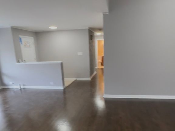 3rd image of 800 Elm St