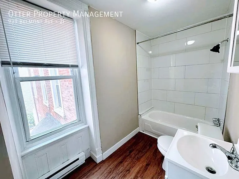 939 Belmont Ave #2F — Photo 11