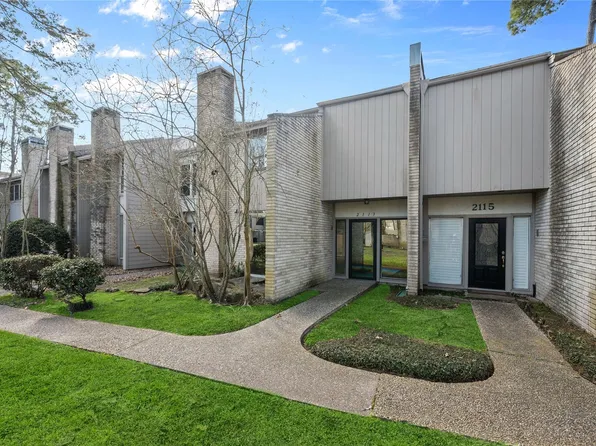 2113 Lake Village Dr, Humble, TX 77339