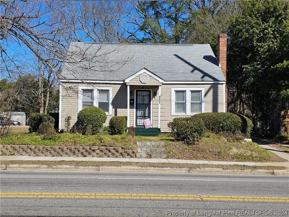 1702 Murchison Rd, Fayetteville, NC 28301