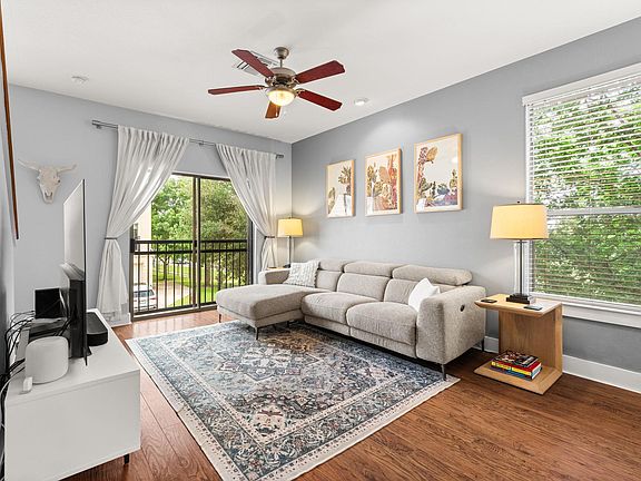 3rd image of 13420 Lyndhurst St APT 801