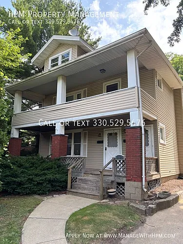 1134 Bellflower Ave NW #1 Photo 1