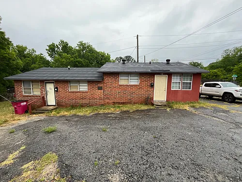 2434 Houston Ave Photo 1