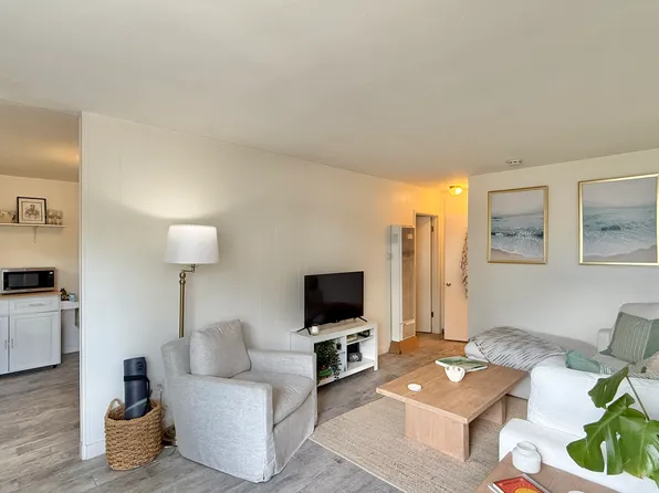 725 Wrelton Dr APT A, San Diego, CA 92109