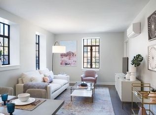 2946 N Clybourn Ave APT 201, Chicago, IL 60618