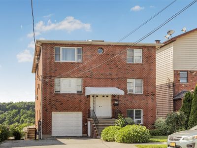 43 Dunston Avenue, Yonkers, NY, 10701