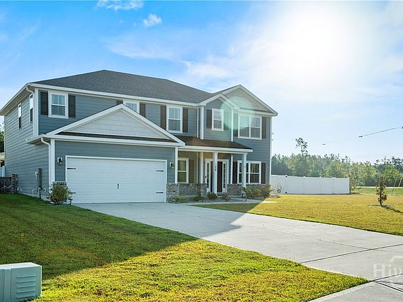 3rd image of 100 Finch Lane