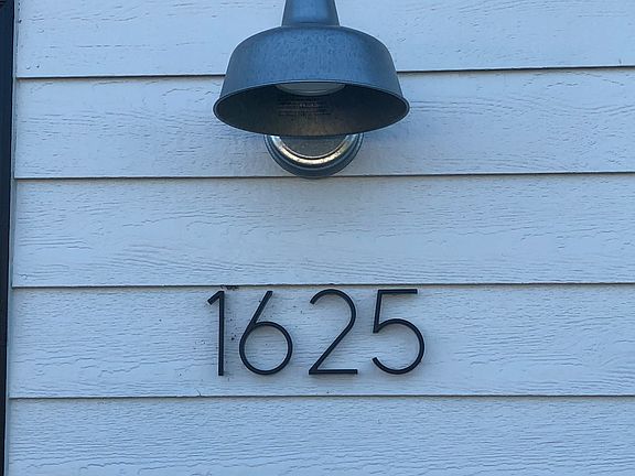 New farmhouse lighting