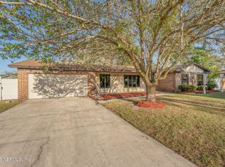 3472 Red Oak Cir E, Orange Park, FL 32073