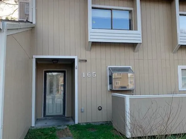 165 Quarterdeck, New Bern, NC 28562
