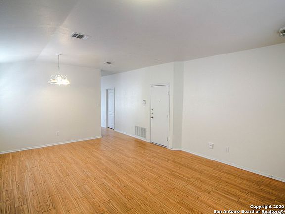 2nd image of 503 Coral Hbr