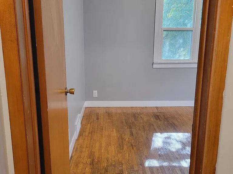 220 Church St — Photo 23