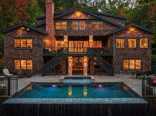 63 Taunton Lake Rd, Newtown, CT 06470