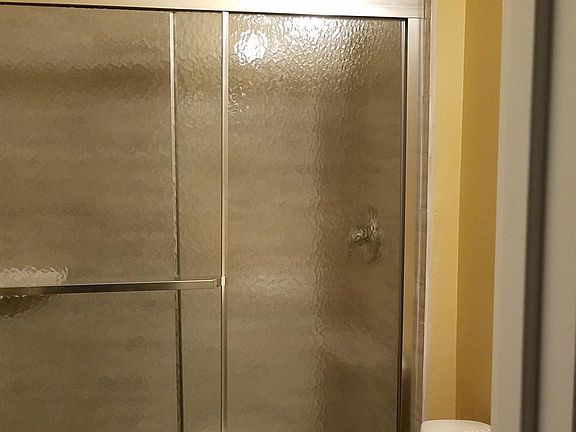 5th image of 12031 High Meadow Dr