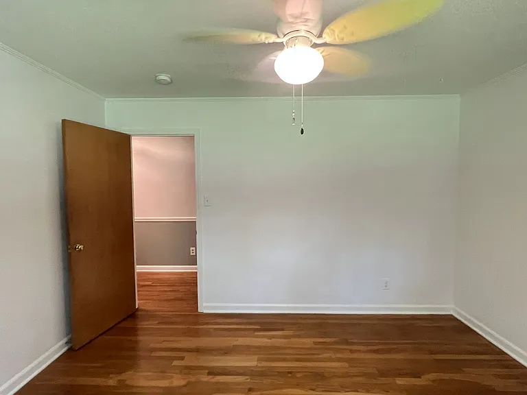 1943 Birchwood Way — Photo 31