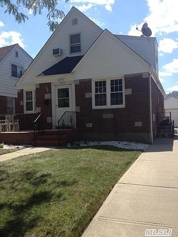 1st image of 8242 258th St