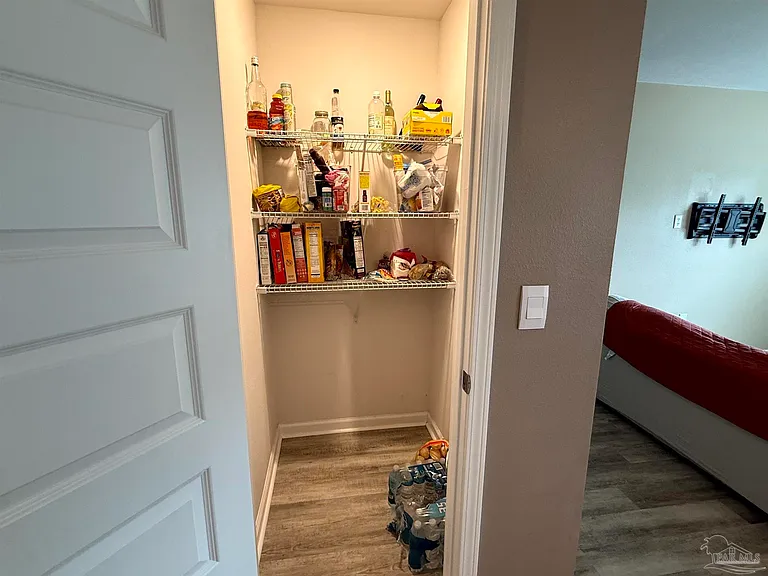 1719 Paisleigh Dr — Photo 18