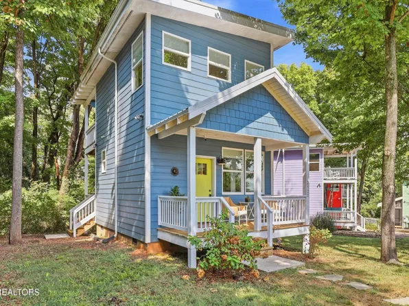 2527 Orchard House Way, Knoxville, TN 37921
