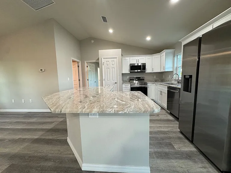 28 Poplar Run — Photo 5