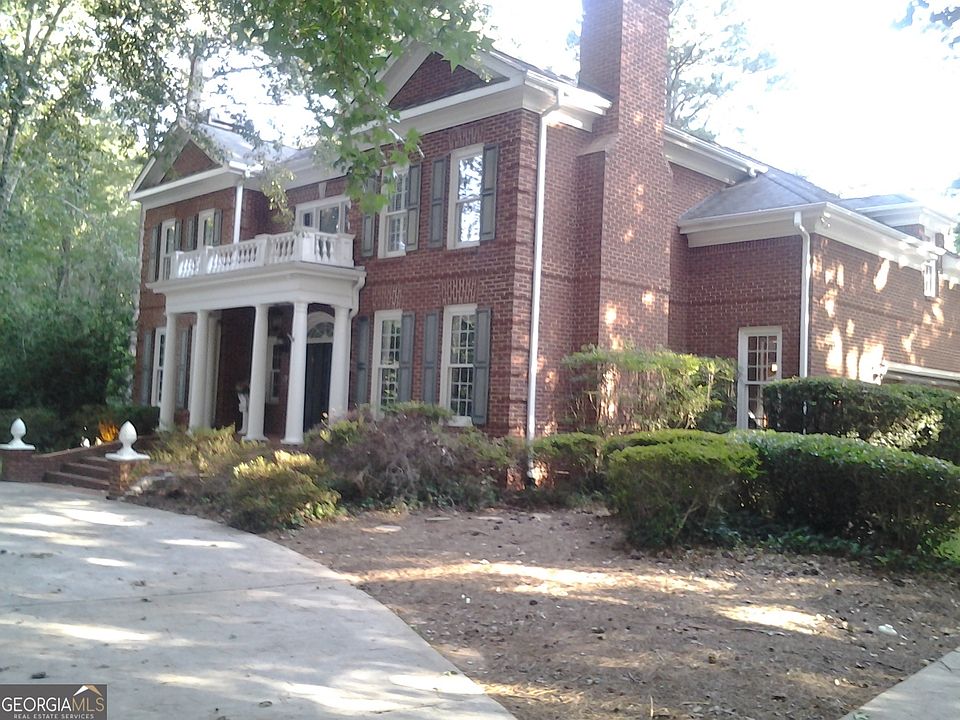 1st image of 1701 Canterbury Pointe SE