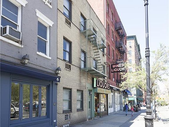 5th image of 579 Hudson St APT 2C