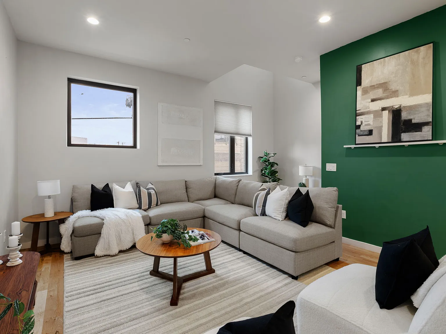 2 bed, 1737 sqft, $3,500 — Photo 2