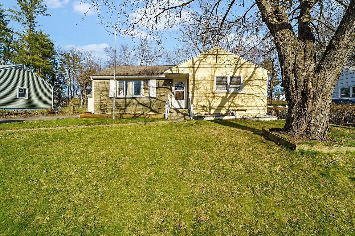 704 Byford Blvd, Endwell, NY 13760 Zillow