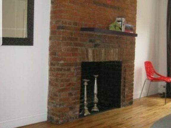 3rd image of 65 Avenue D #3A