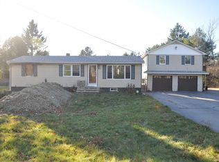 986 Pushaw Rd, Glenburn, ME 04401