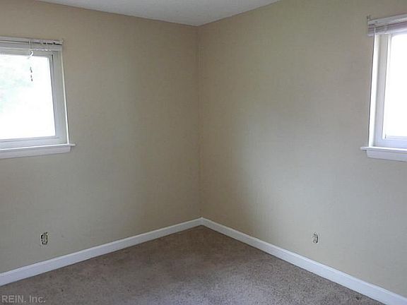 4th image of 6420 Adair Ave