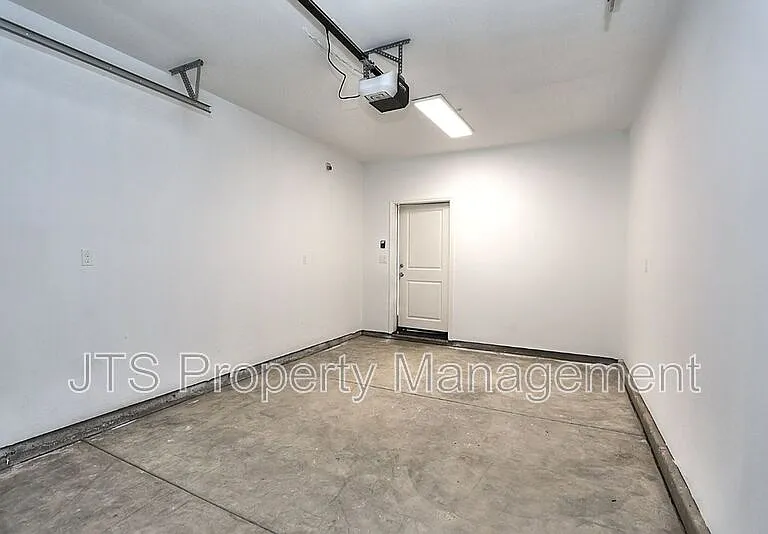 5 Oak Manor Way — Photo 43