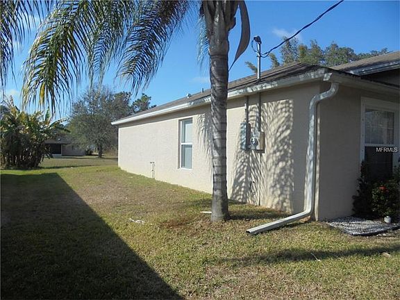 2nd image of 4707 Wecoma Ave