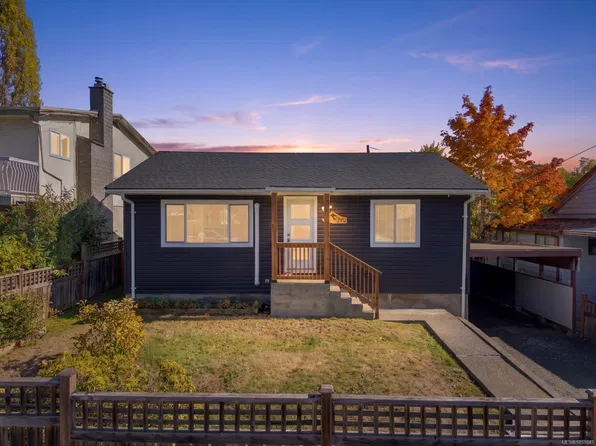 390 Georgia Ave, Nanaimo, BC V9R 3V8