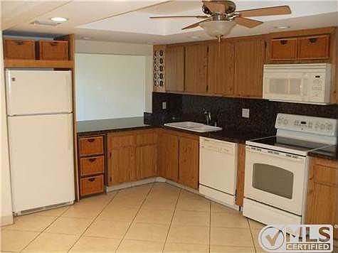 4th image of 1030 Us Highway 1 APT 109