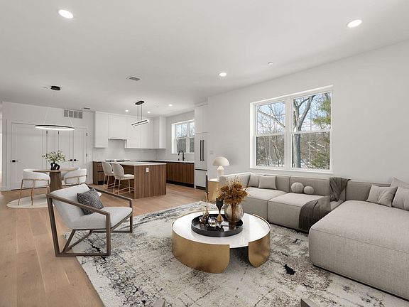 5th image of 16 Stearns Rd #108