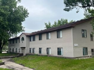 1516 Warren St UNIT 103, Mankato, MN 56001