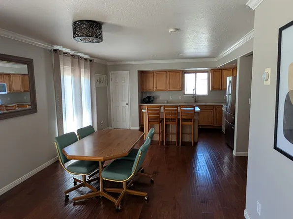 169 W Apple Ave, Saratoga Springs, UT 84045