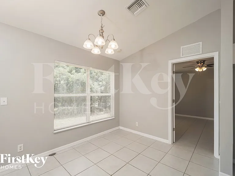 1411 NE 13th Ave — Photo 7