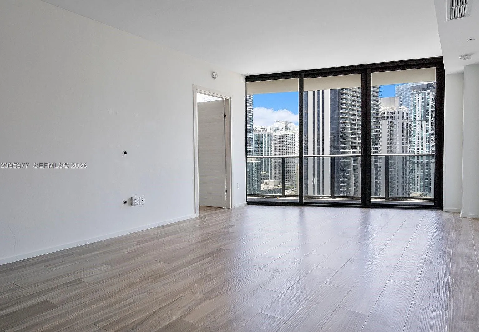 801 Sma Residences Condo — Photo 4