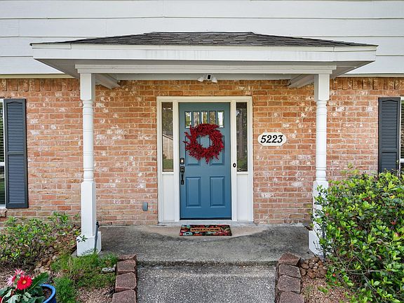 3rd image of 5223 Ashmere Ln