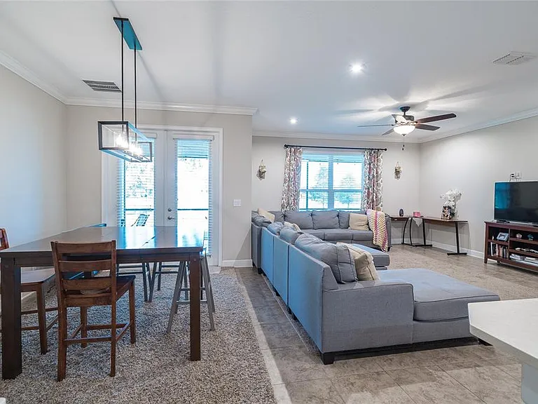 5409 Camberwell Ln — Photo 27