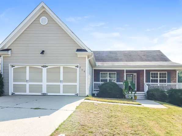 215 Overlook Dr, Dallas, GA 30157
