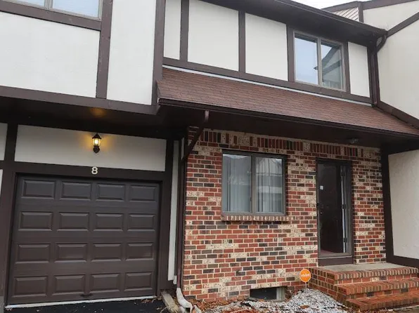 8 Boleyn Ct, Ewing, NJ 08628