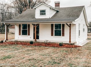 6000 Six Mile Ln, Louisville, KY 40218