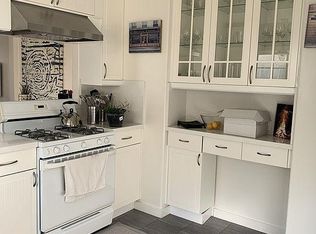 806 N Orange Grove Ave, Los Angeles, CA 90046