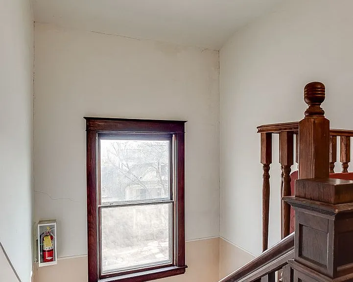 201 Goodrich — Photo 17