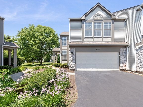 2nd image of 3160 Bromley Ln #3160