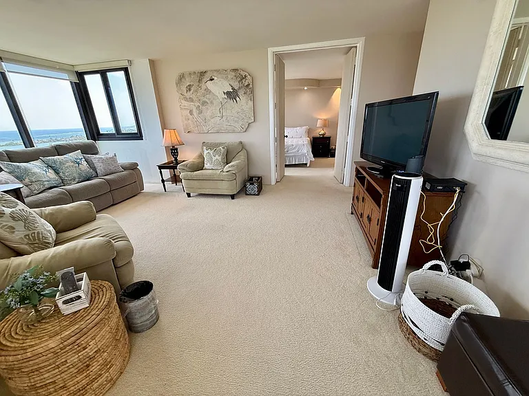 250 Kawaihae St #14A — Photo 9