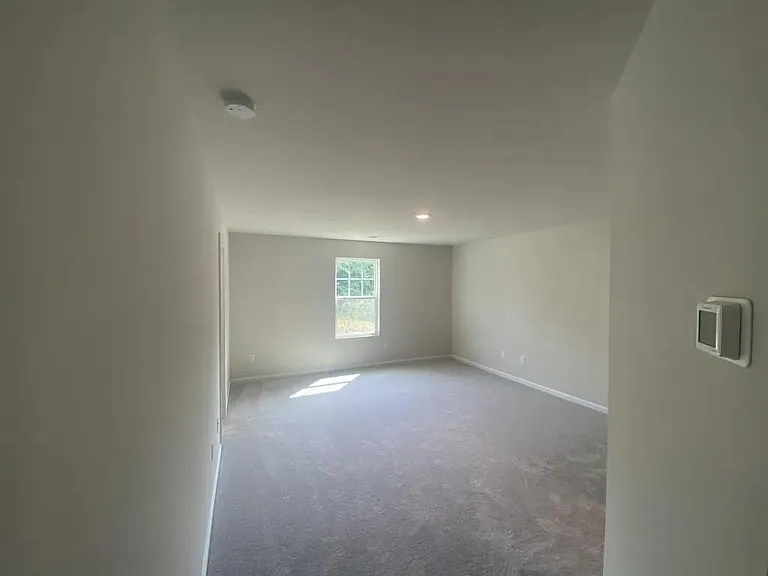 1537 Woodhouse Dr — Photo 17