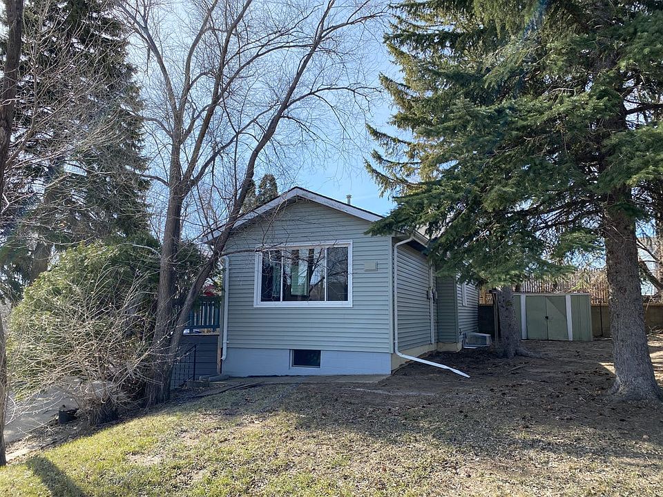738 1st St E, Dickinson, ND 58601 Zillow